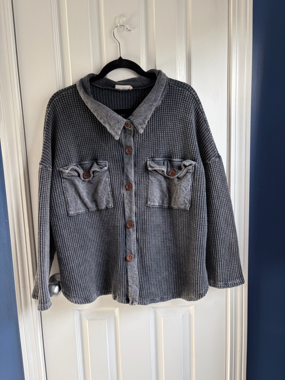 BUCKETLIST Vintage Wash Waffle Knit Shacket Size Small Oversized Cozy - Picture 3 of 9
